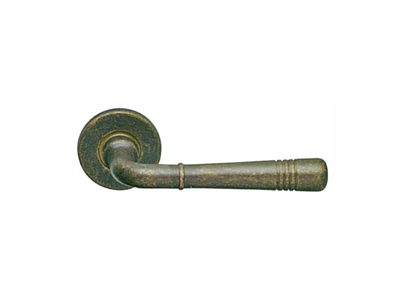 門執(zhí)手